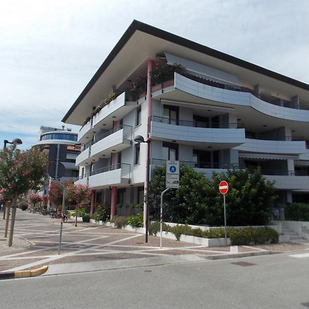 Costa Azzurra Apartment Grado Exterior photo