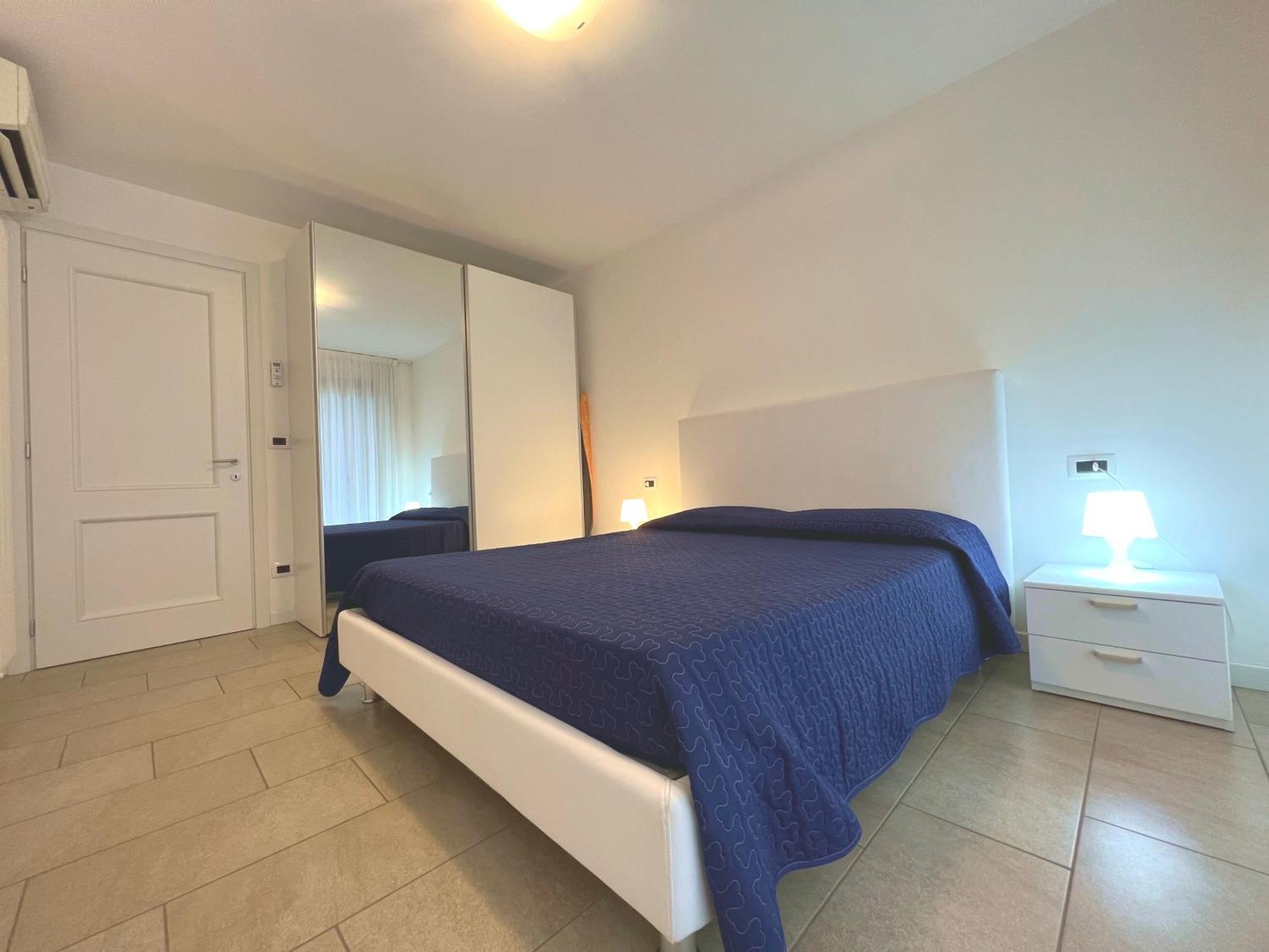 Costa Azzurra Apartment Grado Room photo